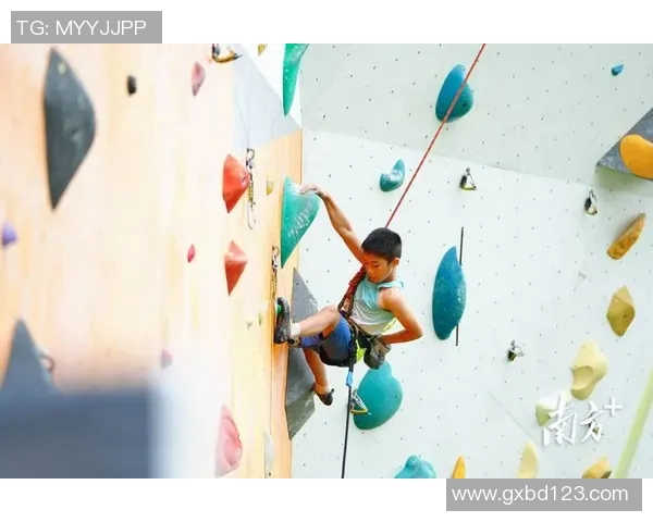 攀岩战术解析上海攀岩队的阵地战斗策略与实战应用探讨